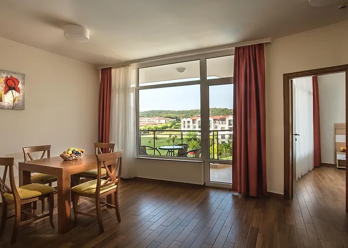 Miramar 4*