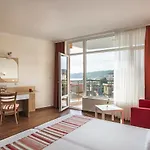 Miramar Hotel