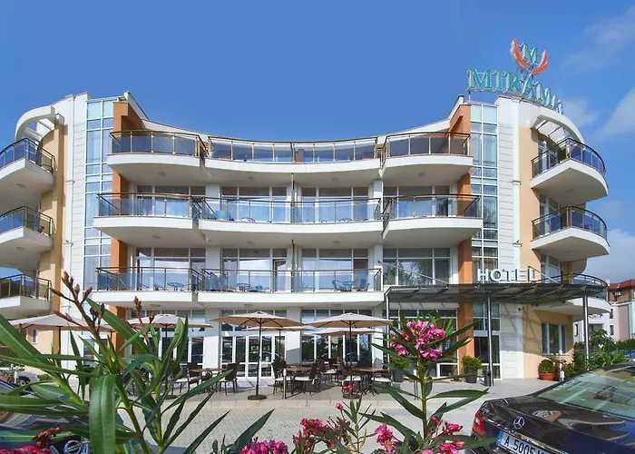 Miramar 酒店 4*